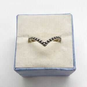 Size 6 Silver Tone Beaded Chevron Ring